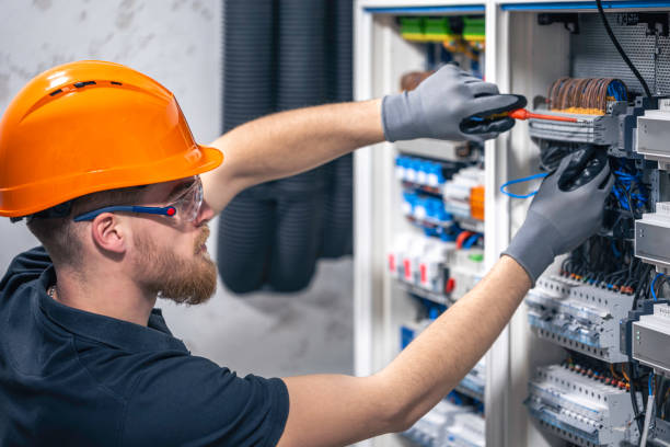 Best Emergency Electrical Repair  in East Valley, NV